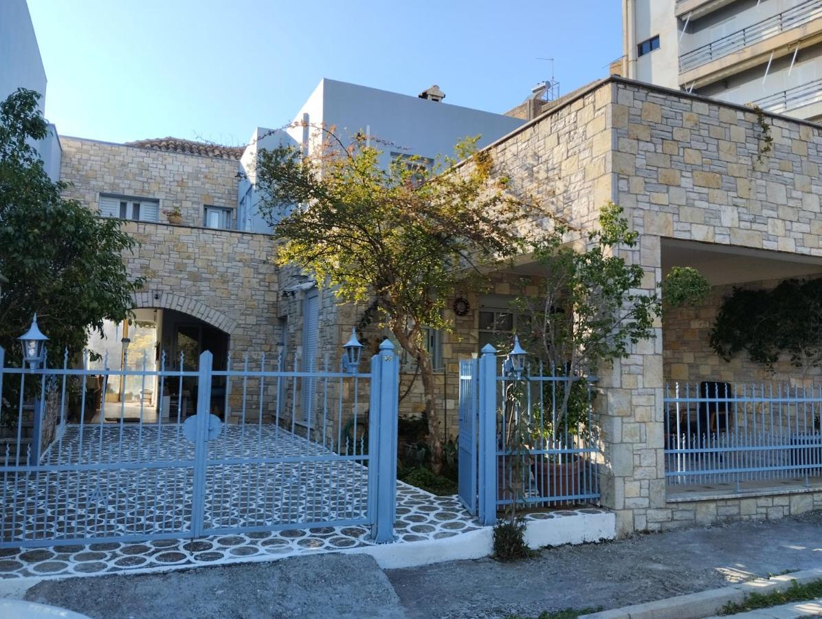 Апартаменты Πέτρινο Στη Θάλασσα Нафпактос Экстерьер фото
